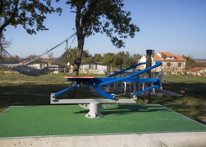 Πάρκο διακοπών Mobile Homes Romantik 3*