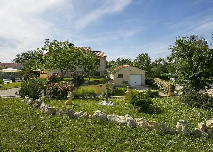 Holiday park Mobile Homes Romantik 3*