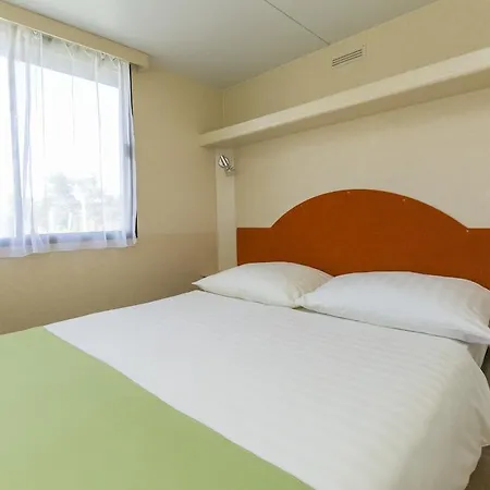 منتزه العطل Mobile Homes Romantik لابين